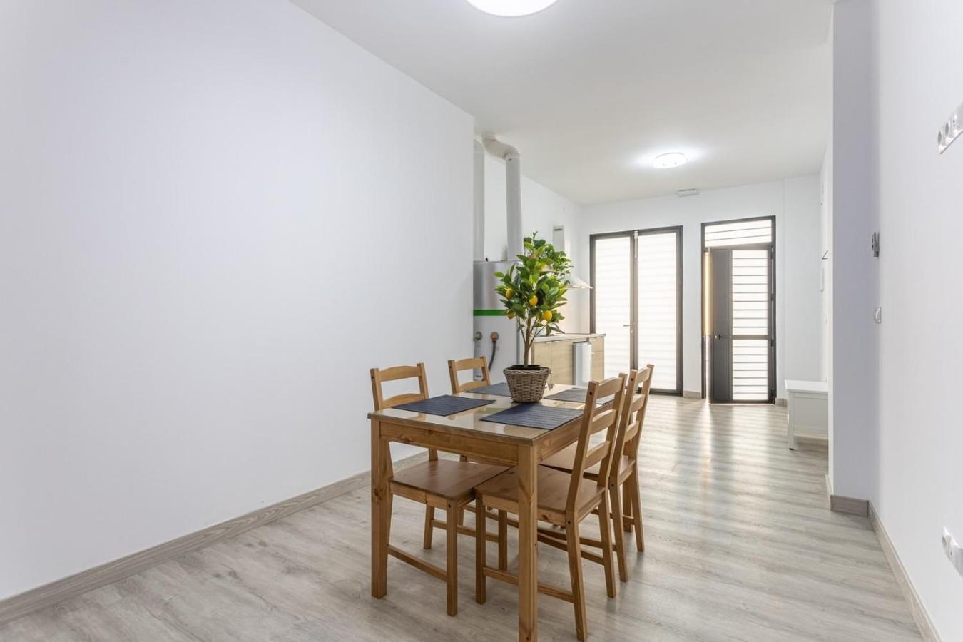 Semana Santa Apartment Seville Exterior photo